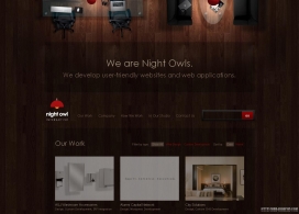 德国Night Owl Interactive夜猫子互动传媒设计机构网站。木板条设计
