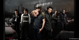 韩国2010年感恩动作电影《麻烦终结者》网站，薛景求首度挑战动作喜剧，他的扮演小警察不务正业专门为人讨债，没想到却遭黑社会陷害，背负上了杀人犯的罪名…… 